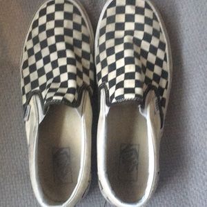 CHECKERED VANS
